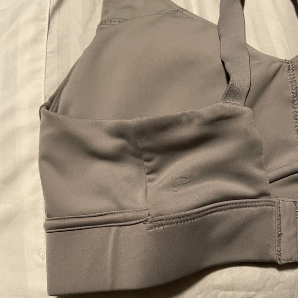 Fabletics Sports Bra - Picture 3 of 3